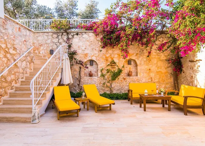 Garden Court Daire Kalkan