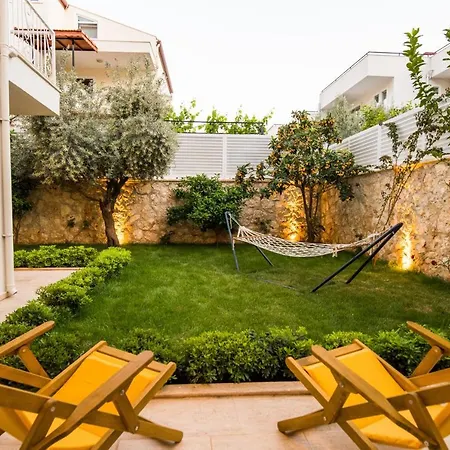 Garden Court كالكان