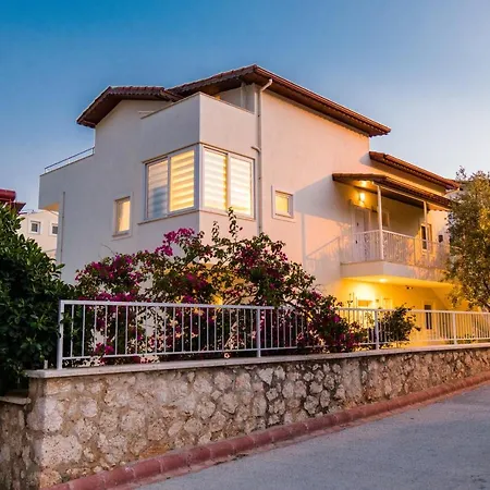 Garden Court Apartment Kalkan