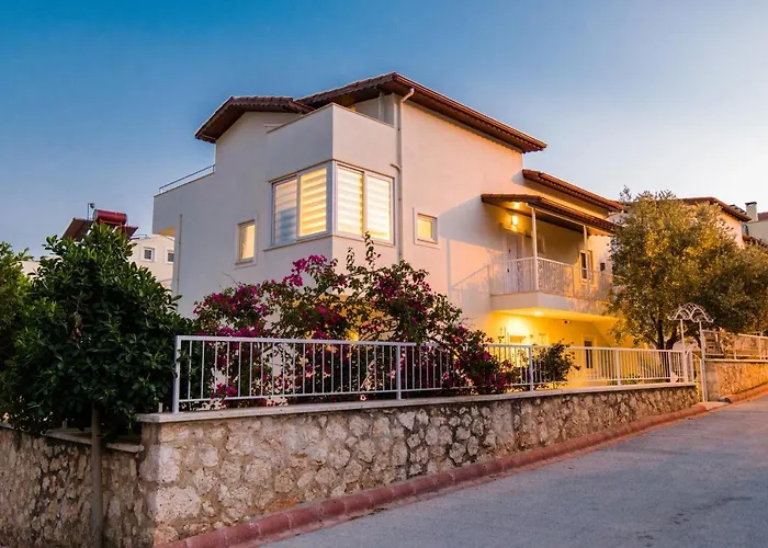 Garden Court Lejlighed Kalkan